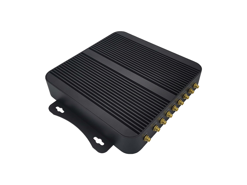 R2000八通道讀寫器